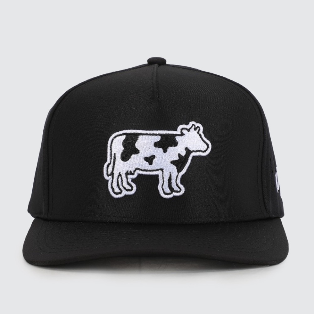 Waggle Golf Legendairy Hat Snap Back Cap Black With‎ Dairy Cow Patch O/S NWT